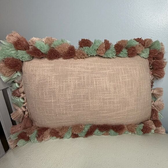Hobby Lobby Dusky Mauve Rustic Cotton Cushion with Tassels 10x16 - Picture 1 of 3